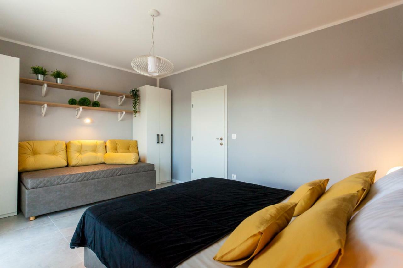 Apartment Katalea Malinska Exterior photo
